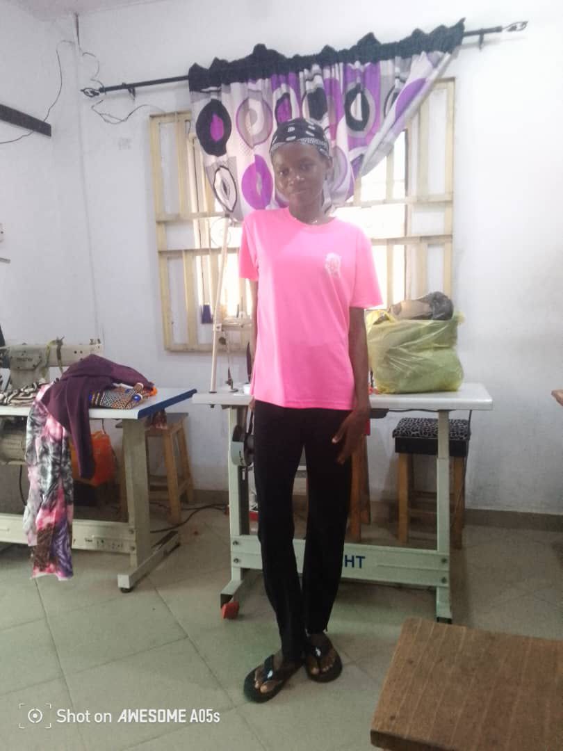 Fashion school sponsorship beneficiary